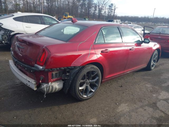 2022 CHRYSLER 300 2C3CCAAG3NH236722 Photo 3