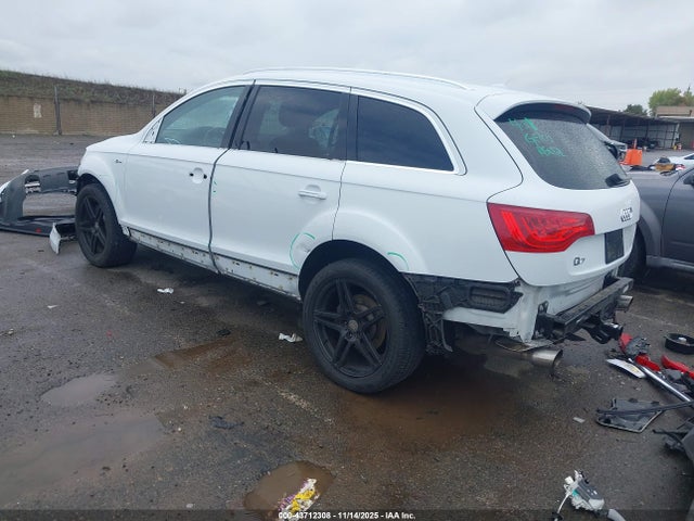 2013 AUDI Q7 WA1LGAFE7DD007084 Photo 2