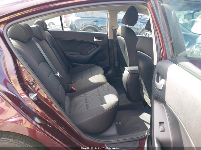 Продажа на аукционе авто 2018 Kia Forte Lx, vin: 3KPFK4A7XJE254931, номер лота: 43712315