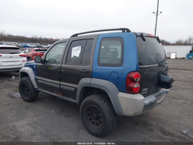 2006 JEEP LIBERTY 1J4GL48K06W150306 Photo 2