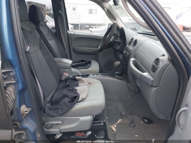 2006 JEEP LIBERTY 1J4GL48K06W150306 Photo 4