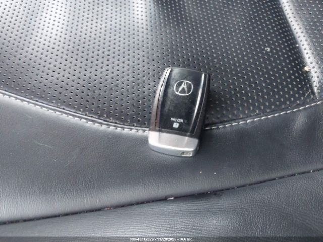 2019 ACURA RDX 5J8TC2H5XKL006245 Photo 10