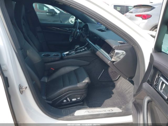 2018 PORSCHE PANAMERA WP0AB2A76JL131956 Photo 4