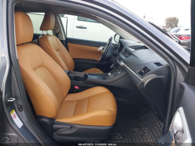 2012 LEXUS CT 200H JTHKD5BH4C2107010 Photo 4