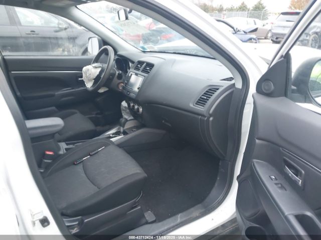 2020 MITSUBISHI OUTLANDER SPORT JA4AR3AU7LU026597 Photo 4