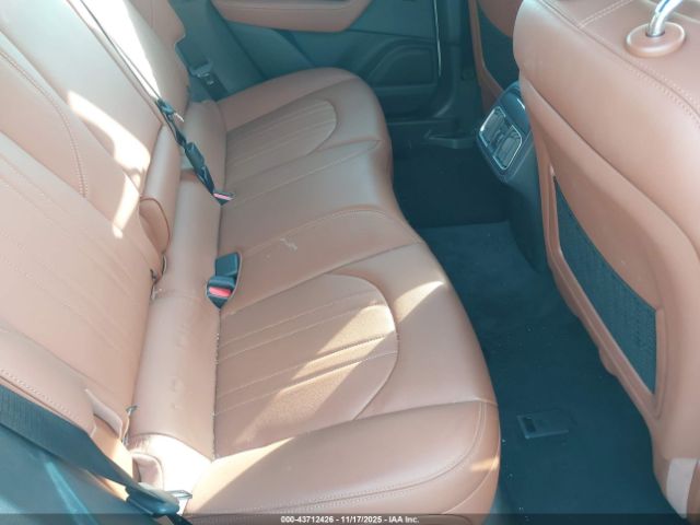 2021 MASERATI LEVANTE ZN661XUA2MX373359 Photo 7
