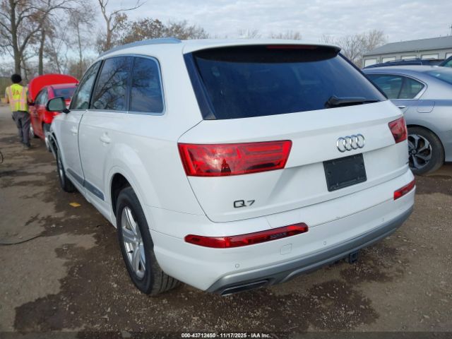 2019 AUDI Q7 WA1LHAF74KD033394 Photo 2