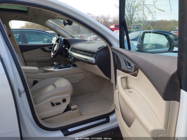2019 AUDI Q7 WA1LHAF74KD033394 Photo 4