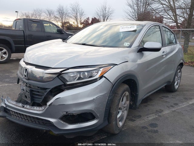 2021 HONDA HR-V 3CZRU6H31MM707621 Photo 1