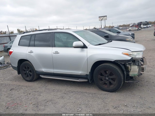 Aukcja sprzedaży 2013 Toyota Highlander Se V6, vin: 5TDZK3EH9DS120609, numer aukcji: 43712497