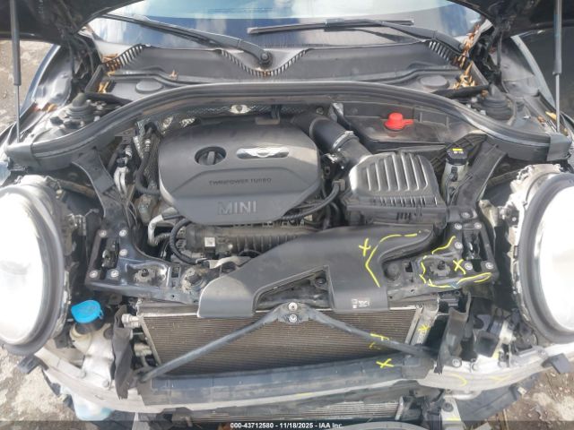 2016 MINI CLUBMAN WMWLN5C53G2B28492 Photo 9