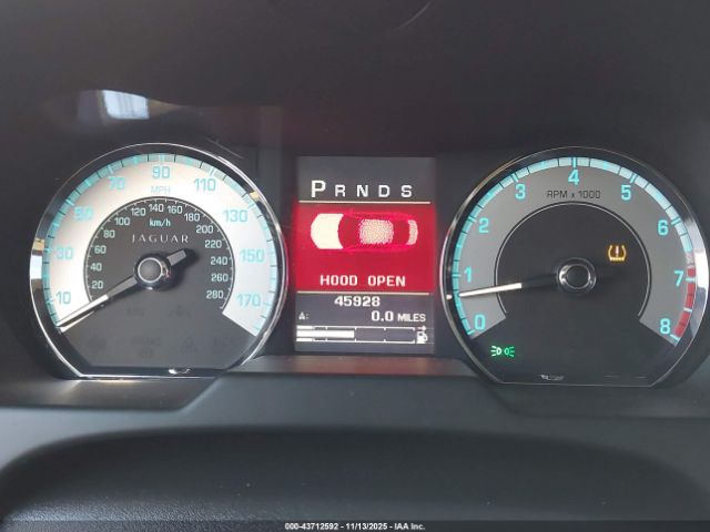 2011 JAGUAR XF SAJWA0GB4BLR84724 Photo 6