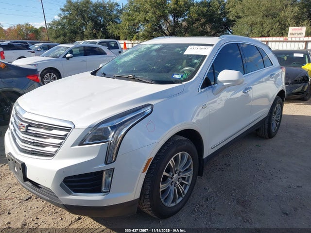 2017 CADILLAC XT5 1GYKNBRS7HZ323232 Photo 1