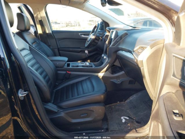 2021 FORD EDGE 2FMPK4J97MBA38760 Photo 4