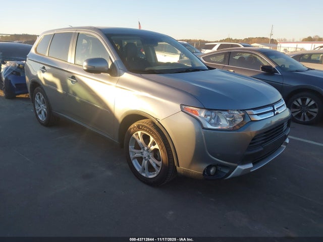 2015 MITSUBISHI OUTLANDER JA4AD3A3XFZ006678 Photo 0