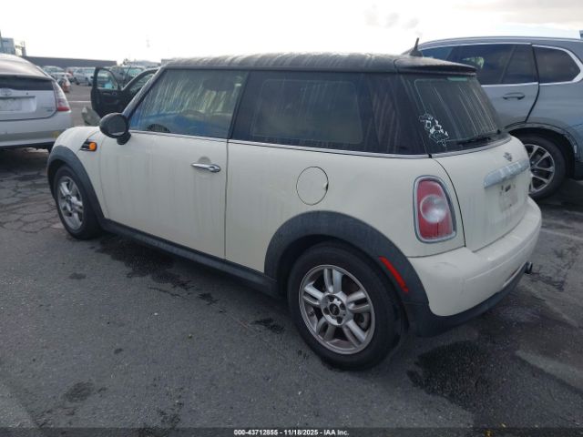 2013 MINI HARDTOP WMWSU3C59DT692346 Photo 2