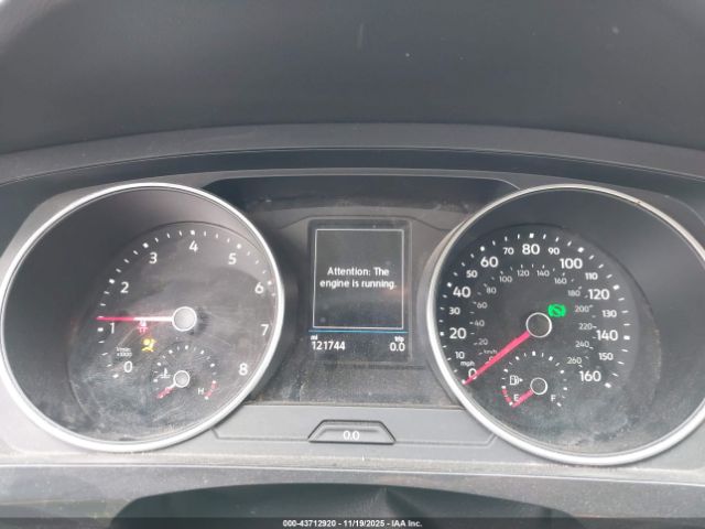 2018 VOLKSWAGEN TIGUAN 3VV3B7AX0JM112146 Photo 6