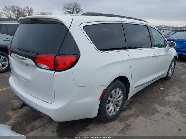 Aukcja sprzedaży 2017 Chrysler Pacifica Touring-l, vin: 2C4RC1BG2HR539980, numer aukcji: 43712924