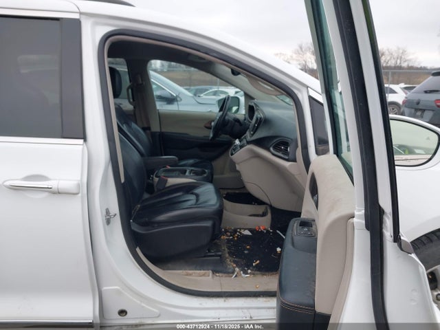 Aukcja sprzedaży 2017 Chrysler Pacifica Touring-l, vin: 2C4RC1BG2HR539980, numer aukcji: 43712924