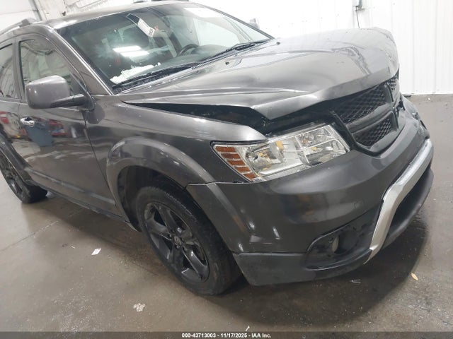 3C4PDDBG9GT221520 Dodge Journey Sxt