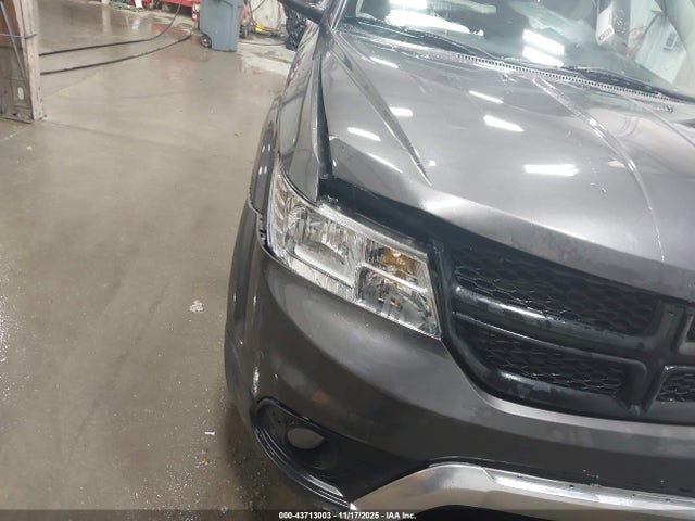 3C4PDDBG9GT221520 Dodge Journey Sxt