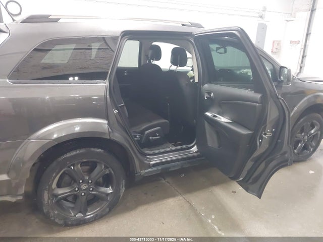 3C4PDDBG9GT221520 Dodge Journey Sxt