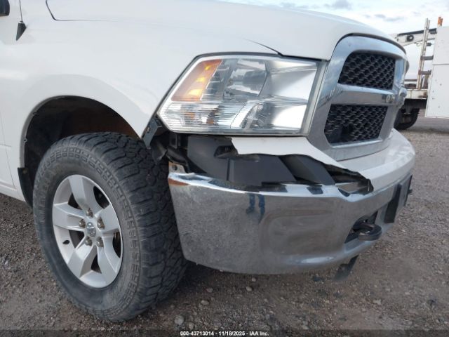 2019 RAM 1500 CLASSIC 1C6RR7FGXKS640337 Photo 5