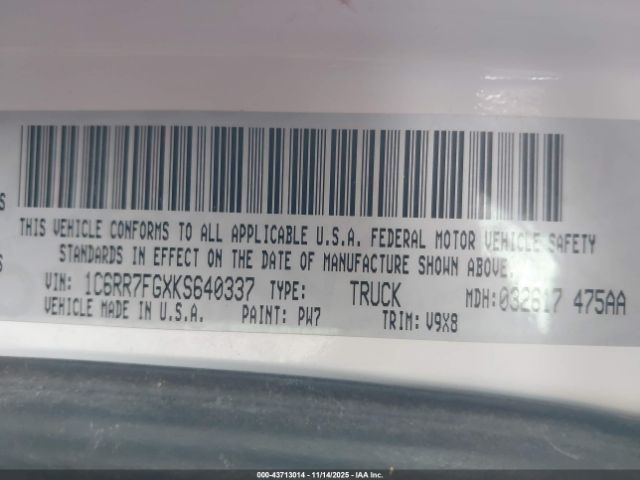 2019 RAM 1500 CLASSIC 1C6RR7FGXKS640337 Photo 8