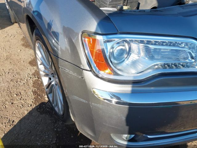 2011 CHRYSLER 300C 2C3CA6CT8BH585321 Photo 5