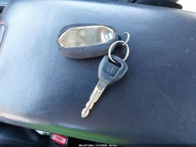 2001 ACURA RL JH4KA96591C002504 Photo 10