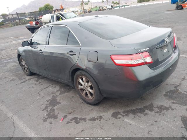 2011 TOYOTA CAMRY 4T1BF3EK7BU634903 Photo 2