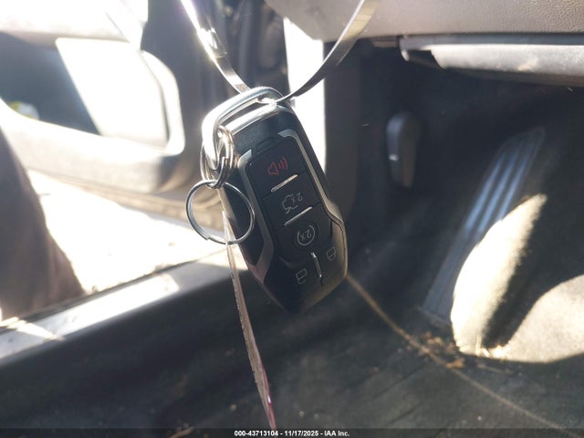 Продаж на аукціоні авто 2016 Ford Fusion Titanium, vin: 3FA6P0D95GR315102, номер лоту: 43713104