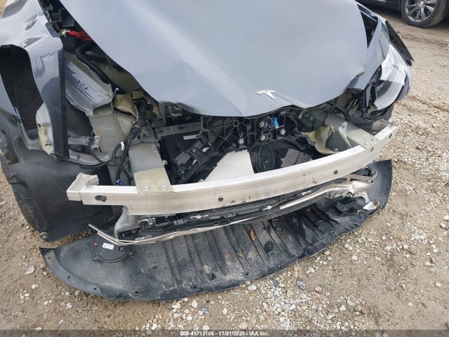 2023 TESLA MODEL Y 7SAYGAEEXPF976827 Photo 5