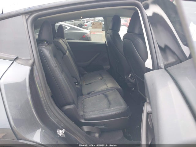 2023 TESLA MODEL Y 7SAYGAEEXPF976827 Photo 7