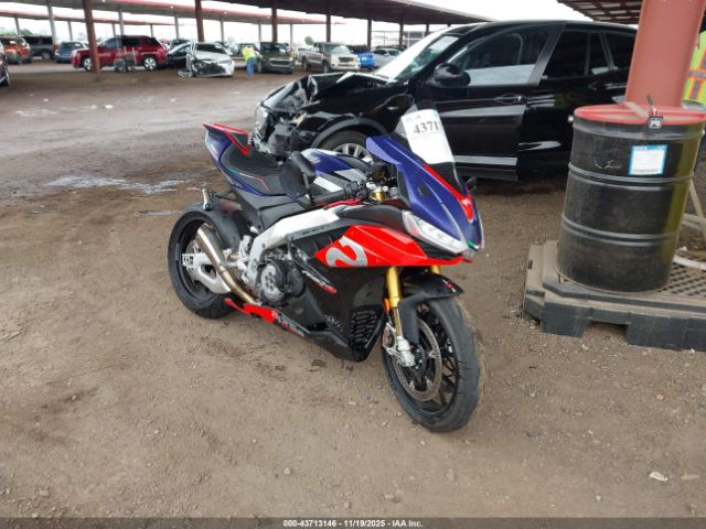 2021 APRILIA RSV4 ZD4KYUB01MS000142