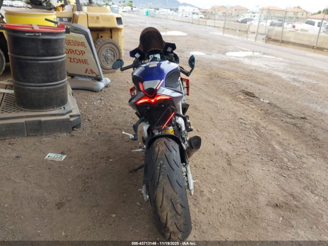 2021 APRILIA RSV4 ZD4KYUB01MS000142 Photo 5