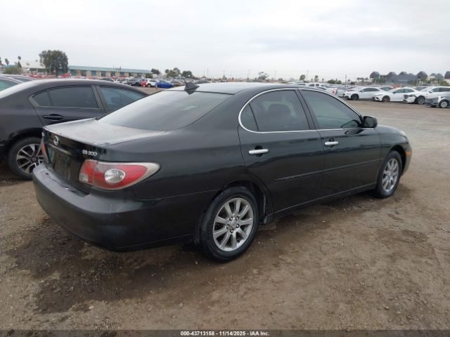 2004 LEXUS ES 330 JTHBA30G445007738 Photo 3