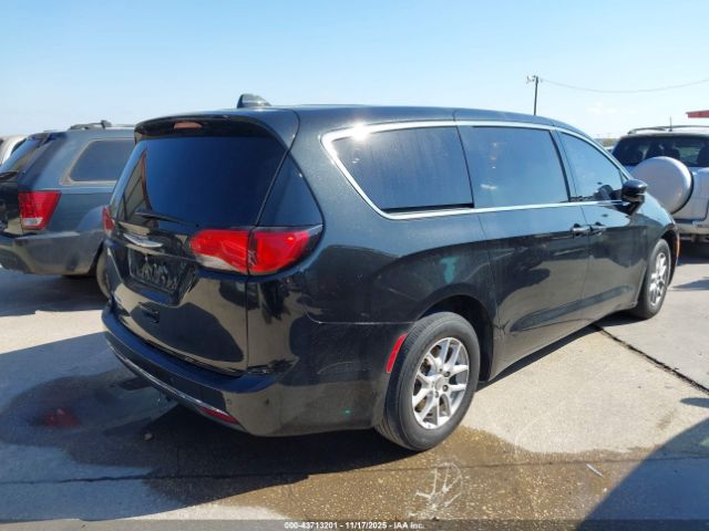 2020 CHRYSLER PACIFICA 2C4RC1FG9LR237444 Photo 3