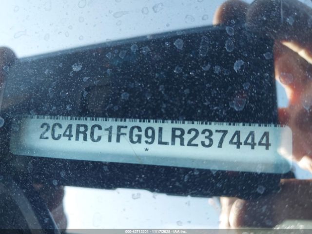 2020 CHRYSLER PACIFICA 2C4RC1FG9LR237444 Photo 8