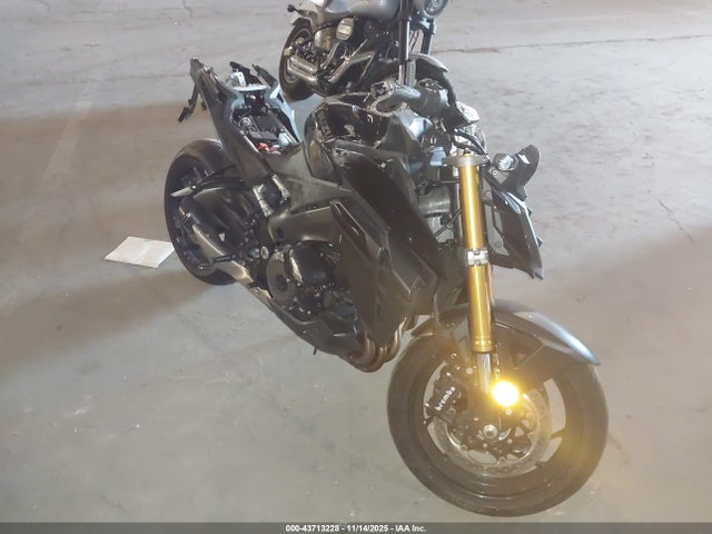 2025 SUZUKI GSX-S1000 JS1EK11B6S7100131