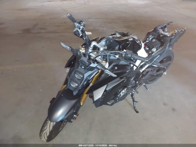 2025 SUZUKI GSX-S1000 JS1EK11B6S7100131 Photo 1