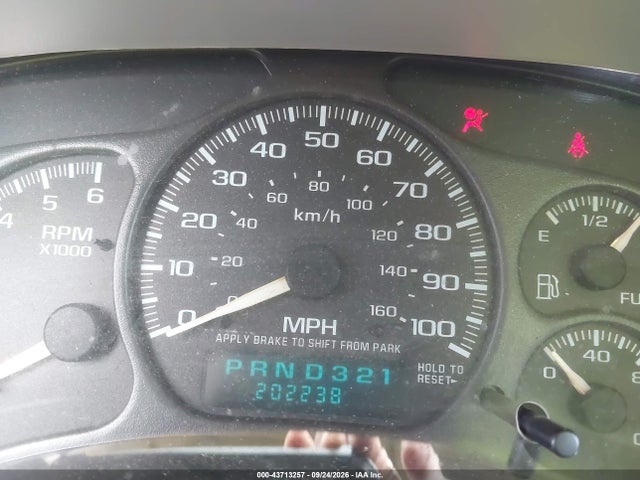 Продажа на аукционе авто 2002 Chevrolet Silverado 1500 Ls, vin: 2GCEC19T821396279, номер лота: 43713257