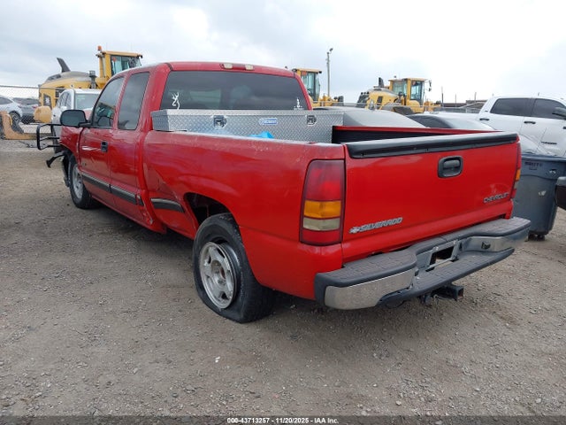 Продажа на аукционе авто 2002 Chevrolet Silverado 1500 Ls, vin: 2GCEC19T821396279, номер лота: 43713257