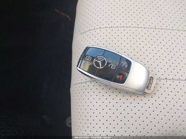 43713327 :رقم المزاد ، WDDZF4KB6HA114771 vin ، 2017 Mercedes-benz E 300 4matic مزاد بيع