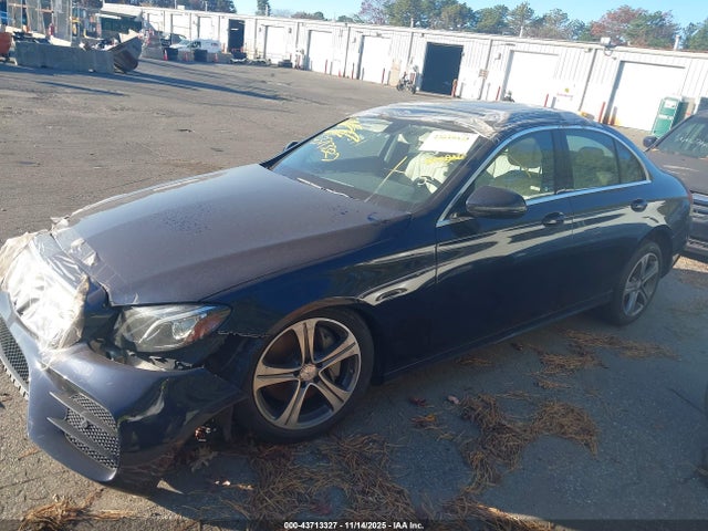43713327 :رقم المزاد ، WDDZF4KB6HA114771 vin ، 2017 Mercedes-benz E 300 4matic مزاد بيع