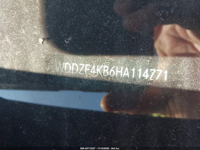 43713327 :رقم المزاد ، WDDZF4KB6HA114771 vin ، 2017 Mercedes-benz E 300 4matic مزاد بيع