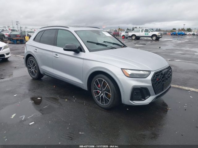 2022 AUDI SQ5 WA1C4AFYXN2027667