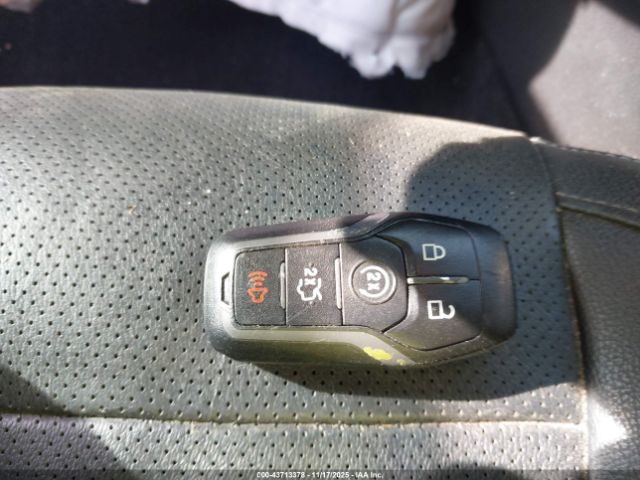 2016 FORD MUSTANG 1FA6P8TH6G5207825 Photo 10