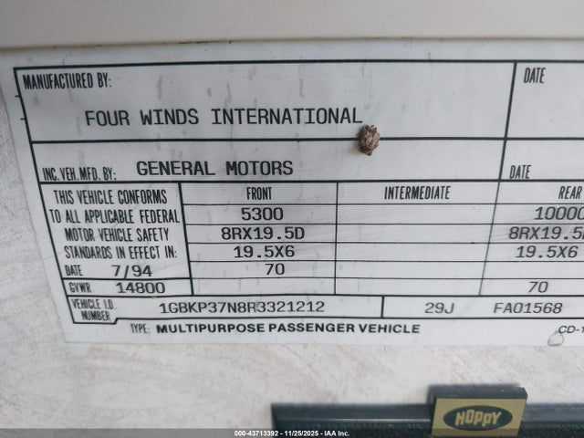 1994 Chevrolet P30 მანქანა იყიდება აუქციონზე, vin: 1GBKP37N8R3321212, აუქციონის ნომერი: 43713392