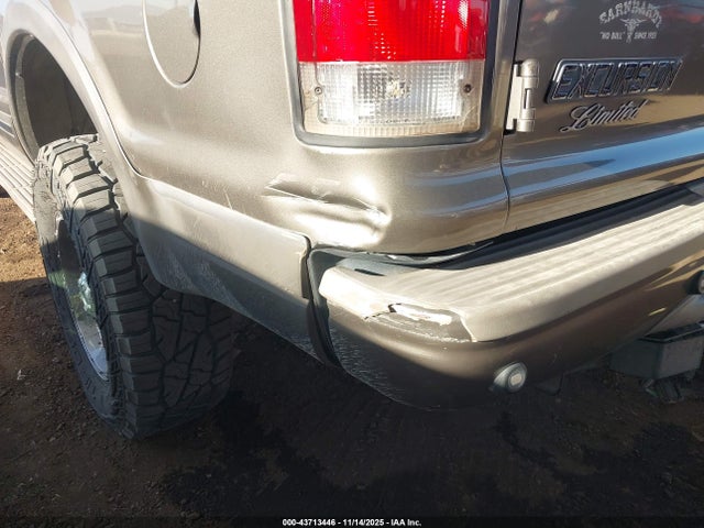 2005 FORD EXCURSION 1FMSU43PX5ED44308 Photo 5